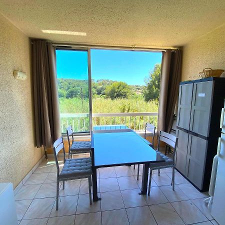Appart 4 Pers Dans Residence Avec Piscine A 10 Min De La Plage Sanary-sur-Mer Kültér fotó